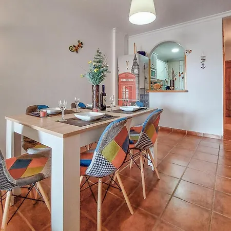 דירה 2 Bedroom Stunning In נרחה