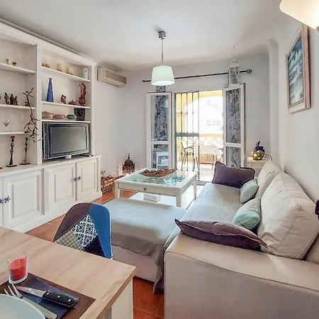 Apartment 2 Bedroom Stunning In Nerja