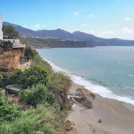 2 Bedroom Stunning In