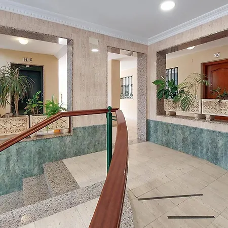 Apartament 2 Bedroom Stunning In *