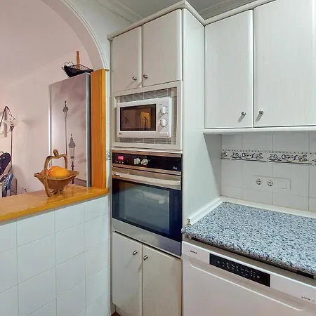 2 Bedroom Stunning In