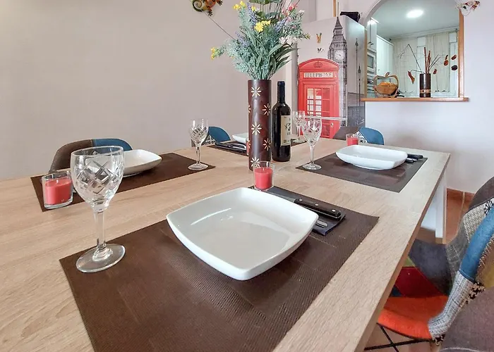 2 Bedroom Stunning In Apartamento